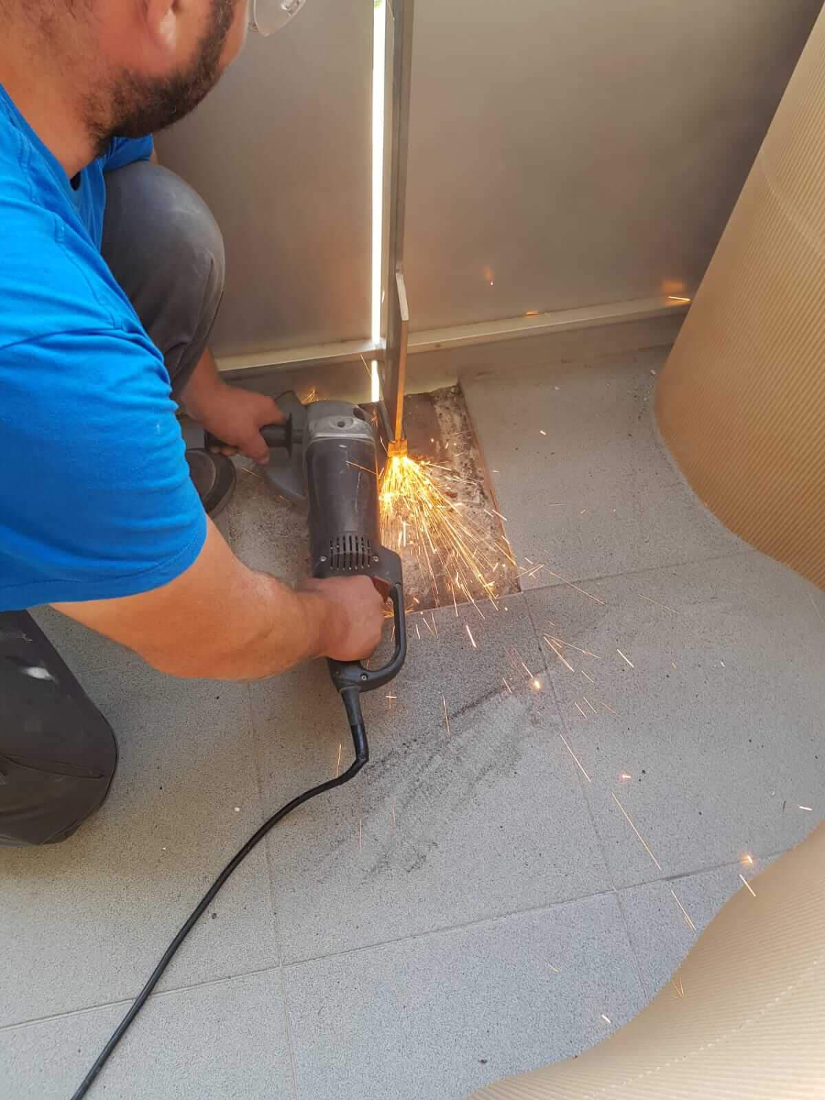carpinteria-aluminio-barcelona-montalglass-equipo-en-accion-6 carpinteria-aluminio-barcelona-montalglass-equipo-en-accion-6