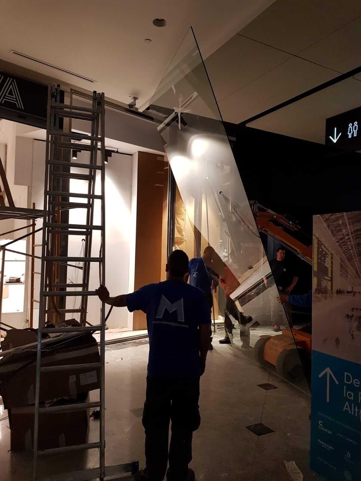 carpinteria-aluminio-barcelona-montalglass-equipo-en-accion-9 carpinteria-aluminio-barcelona-montalglass-equipo-en-accion-9