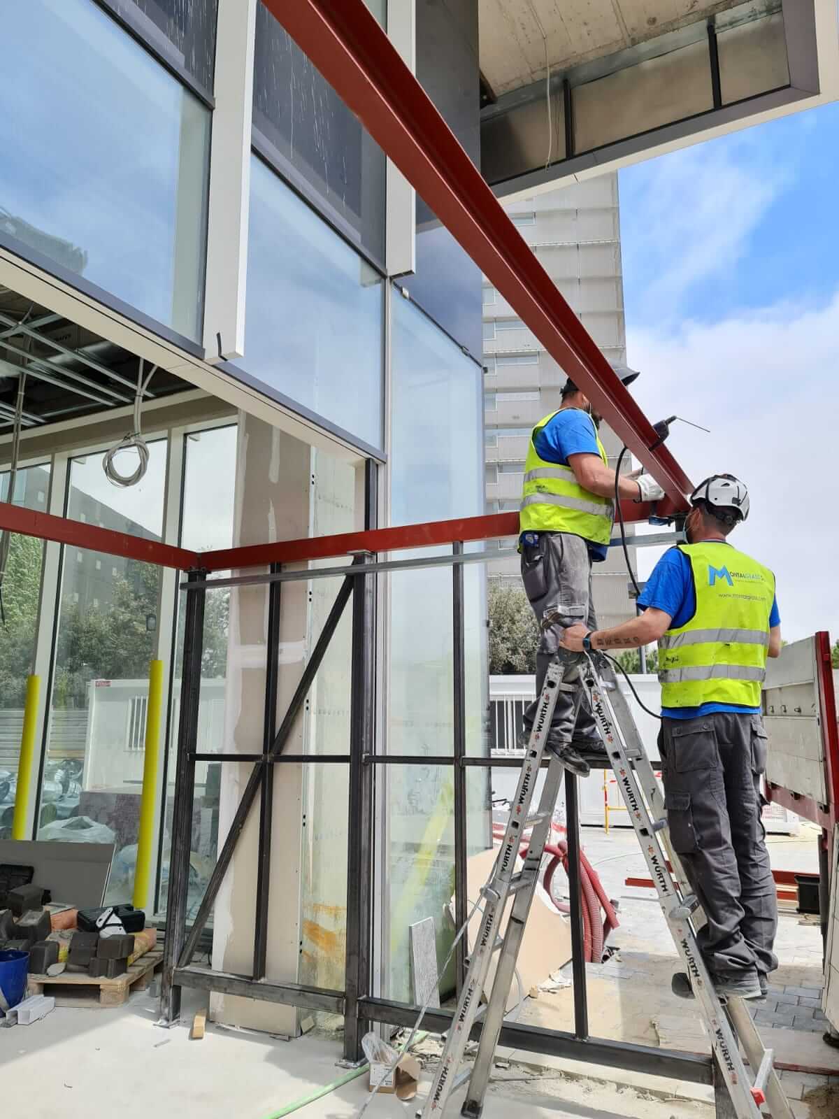 perfiles-aluminio-montalglass-10 perfiles-aluminio-montalglass-10